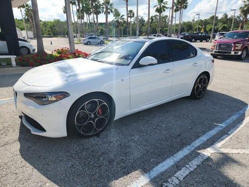 2022 Alfa Romeo Giulia Ti