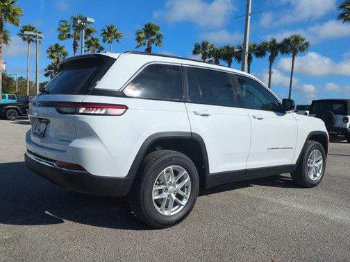 2025 Jeep Grand Cherokee Laredo X