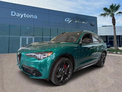 2025 Alfa Romeo Stelvio Base