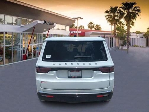 2024 Jeep Wagoneer Base