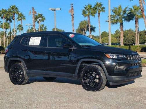 2025 Jeep Compass Latitude