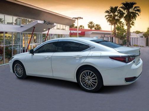 2021 Lexus ES 250 