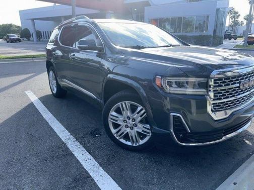 2020 GMC Acadia Denali