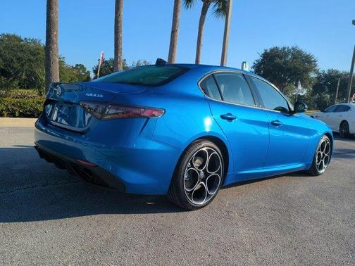 2025 Alfa Romeo Giulia Base