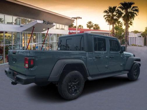 2025 Jeep Gladiator Sport
