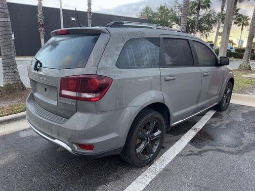 2020 Dodge Journey Crossroad