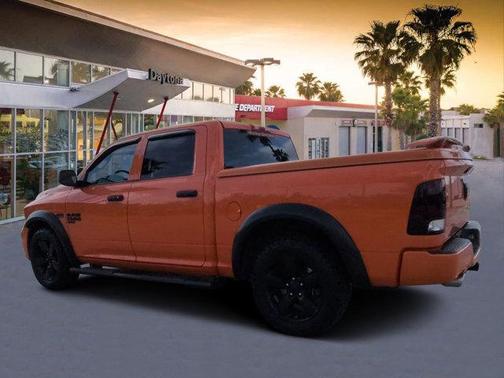 Ignition Orange Clearcoat 2019 RAM 1500 Classic Express