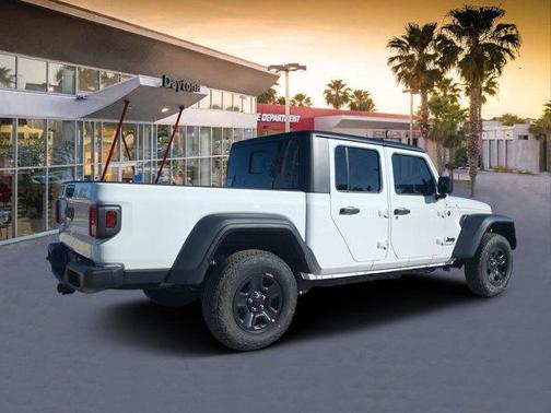 2026 Jeep Gladiator Sport