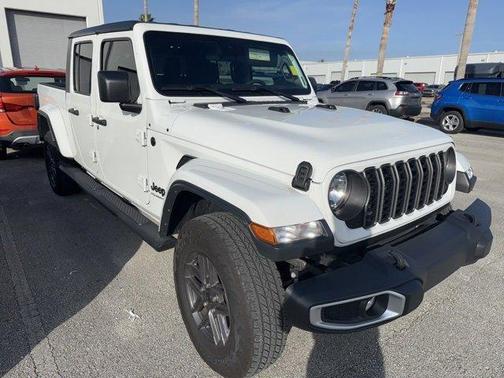 2024 Jeep Gladiator Sport