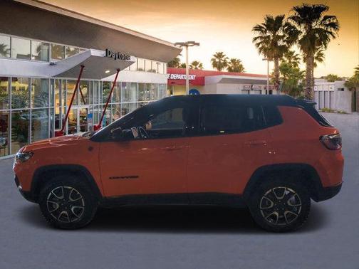 2026 Jeep Compass Trailhawk
