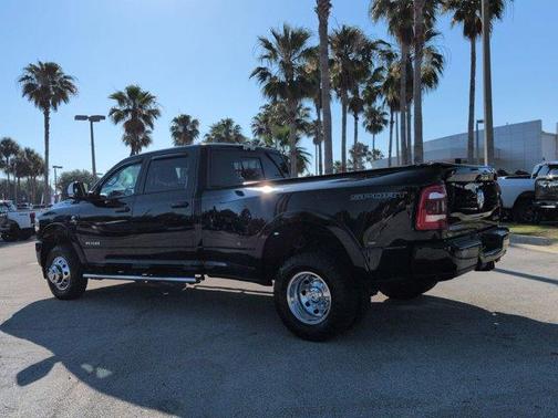 Diamond Black 2020 RAM 3500 Laramie