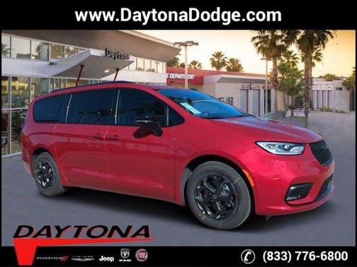2025 Chrysler Pacifica Hybrid Select