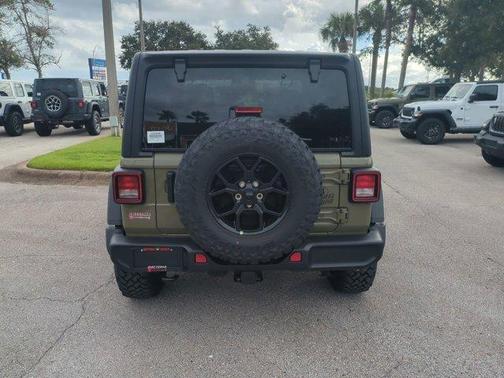 2025 Jeep Wrangler Sport