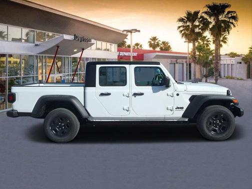 2026 Jeep Gladiator Sport