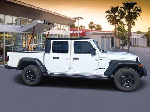 2026 Jeep Gladiator Sport