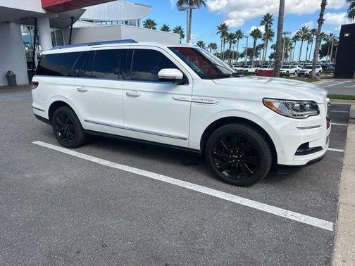 2023 Lincoln Navigator L Reserve