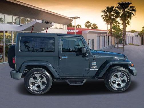 2018 Jeep Wrangler JK Sahara