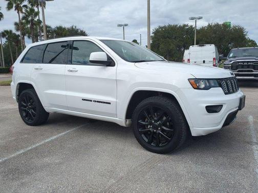 2018 Jeep Grand Cherokee Altitude