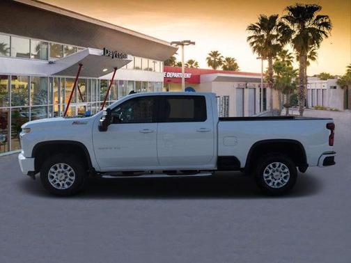 Summit White 2023 Chevrolet Silverado 2500 LT