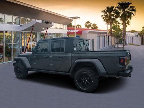 2022 Jeep Gladiator Sport
