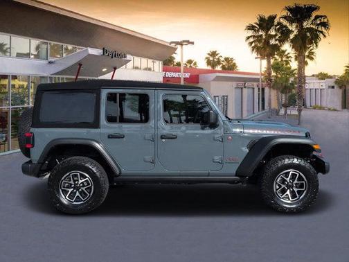 Anvil Clearcoat 2024 Jeep Wrangler Rubicon