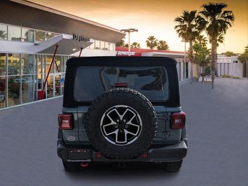 Anvil Clearcoat 2024 Jeep Wrangler Rubicon