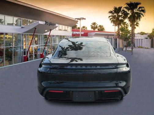 2021 Porsche Taycan Turbo S