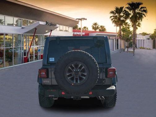 2025 Jeep Wrangler Rubicon 392