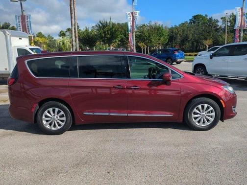 2019 Chrysler Pacifica Touring Plus