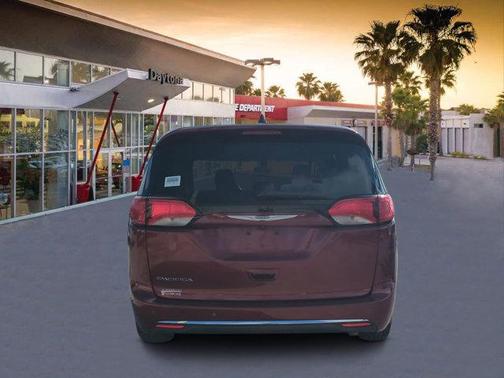 2019 Chrysler Pacifica Touring Plus