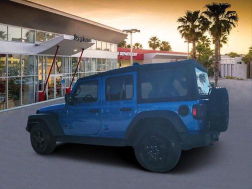 2022 Jeep Wrangler Unlimited Sport