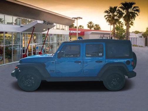 2022 Jeep Wrangler Unlimited Sport