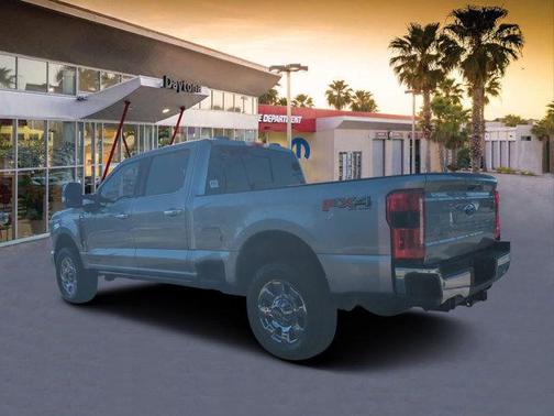 2024 Ford F-350 Lariat Super Duty