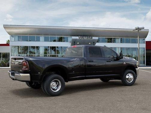 Diamond Black 2026 RAM 3500 Tradesman