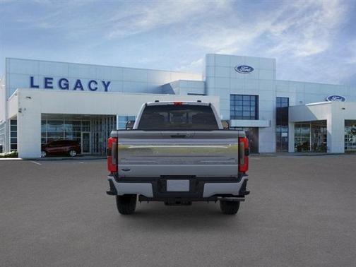 2025 Ford F-250 Platinum