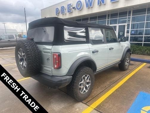 2022 Ford Bronco Badlands