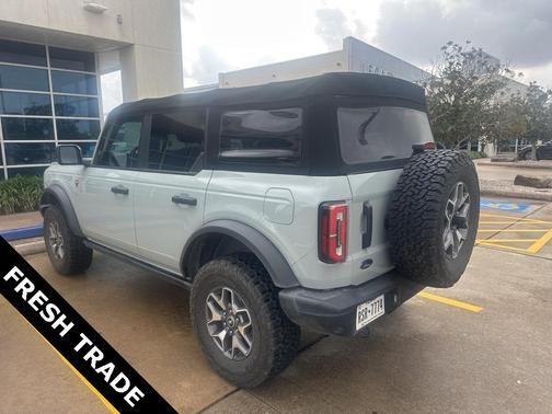 2022 Ford Bronco Badlands