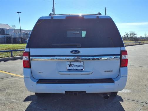 2017 Ford Expedition EL XLT