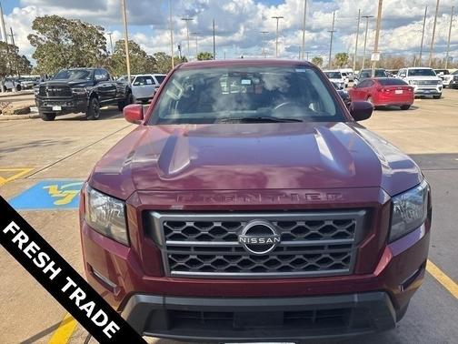 2023 Nissan Frontier SV