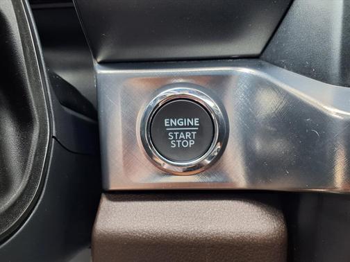 2025 Ford F-350 King Ranch