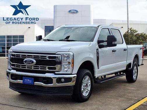 2025 Ford F-250 XLT