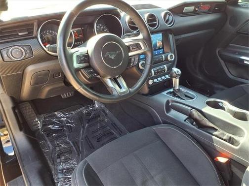 2021 Ford Mustang EcoBoost