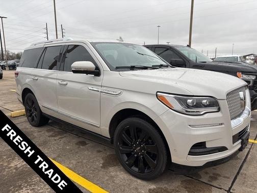 2023 Lincoln Navigator Reserve