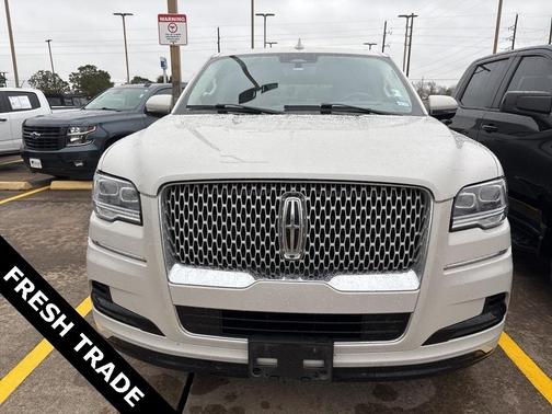2023 Lincoln Navigator Reserve