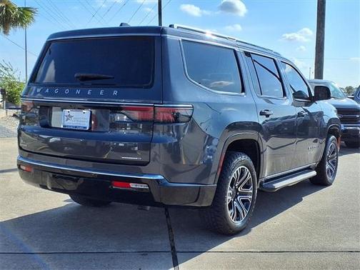 2022 Jeep Wagoneer Series III