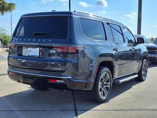 2022 Jeep Wagoneer Series III