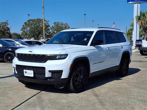 2024 Jeep Grand Cherokee L Laredo