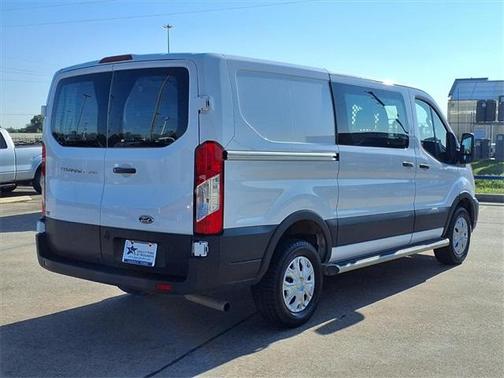 2024 Ford Transit-250 Base