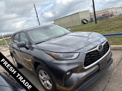 2023 Toyota Highlander LE