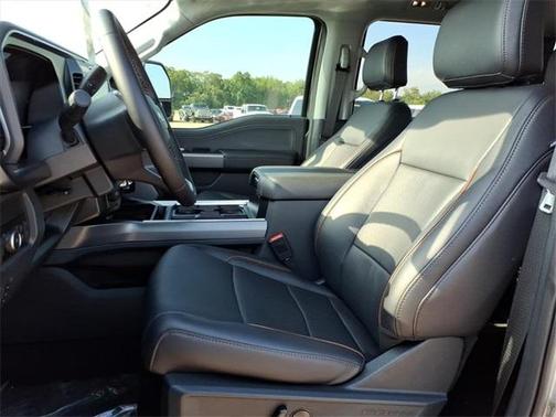 2025 Ford F-350 Lariat Super Duty